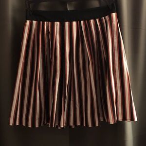 Black, white and currant colored skirt